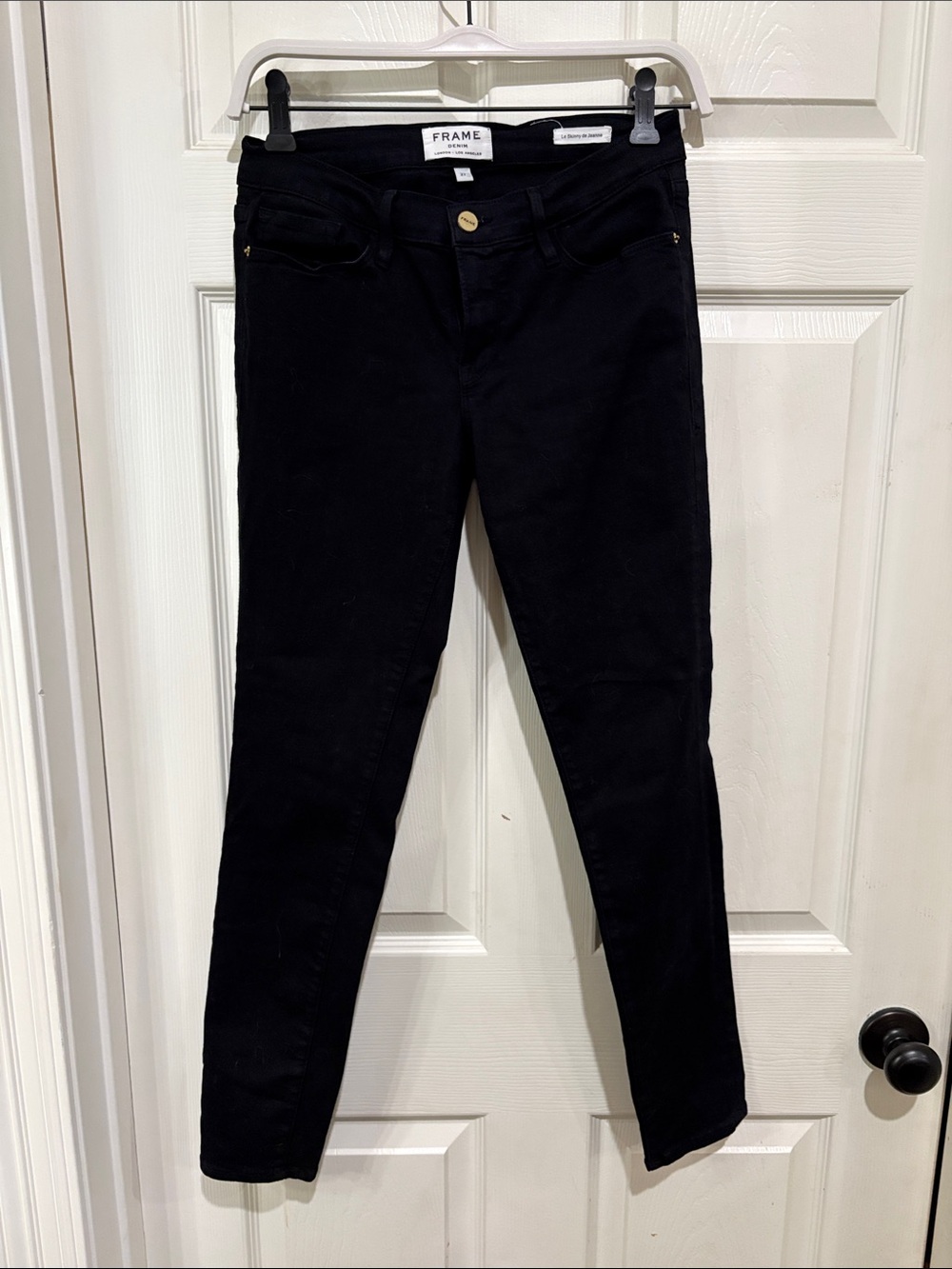 Frame Denim Black Le Skinny de Jeanne Jeans